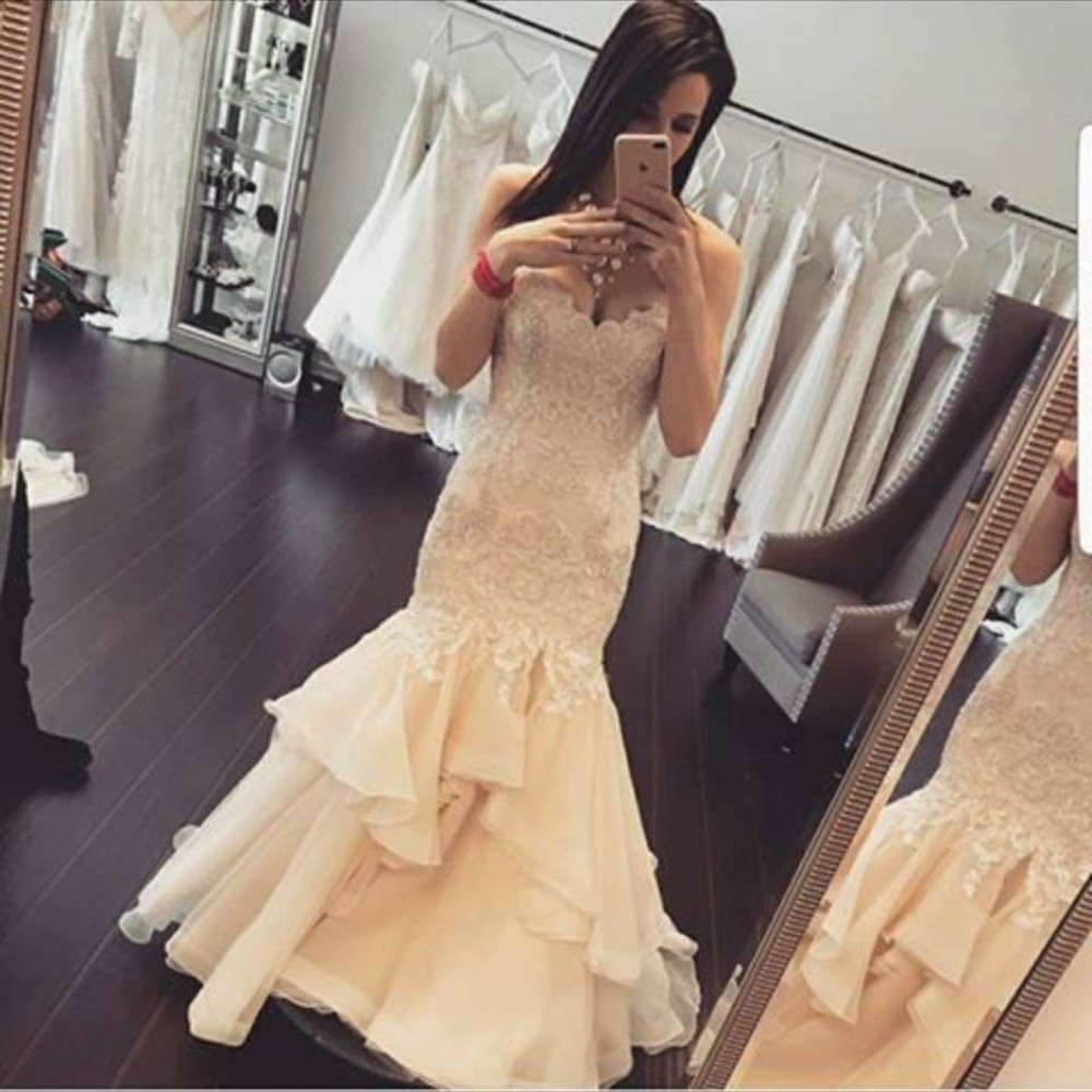 Iso mermaid trumpet style wedding dress